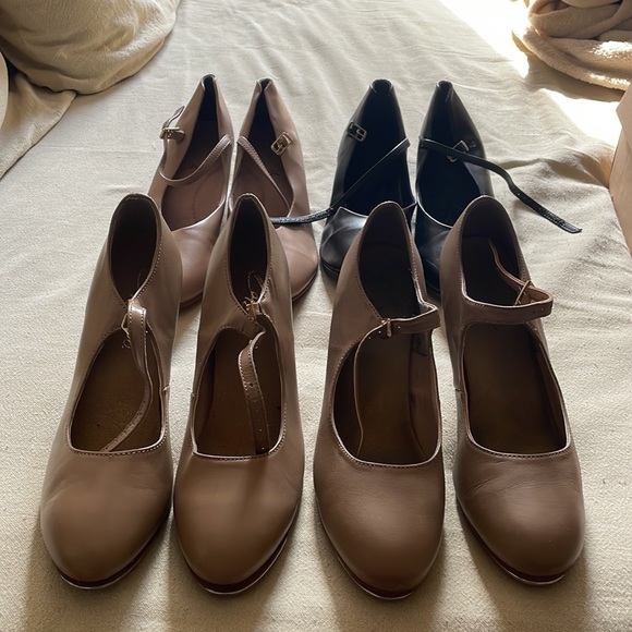 CAPEZIO TAP HEELS - TAKING OFFERS! - Picture 2 of 3